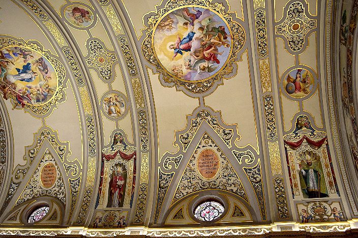 Церковь Базилика-де-ла-Макарена  в Севильи в Испании
